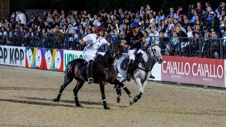 Gonzalo Quesada: “Polo, il mio primo amore. Papà aveva costruito un campo dove giocavo con gli amici. Come nel rugby, conta il lavoro di squadra”