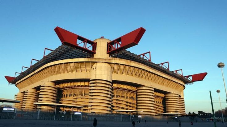 “Ecco quanto costa comprare San Siro”: al Comune arriva la valutazione. Ma Inter e Milan sono divisi sull’offerta