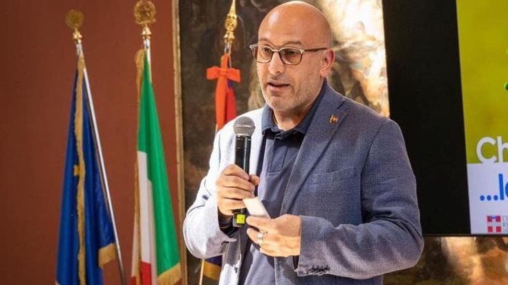 Dai tordi alle statue nei paesini i 530 surreali ordini del giorno per fare ostruzionismo soft