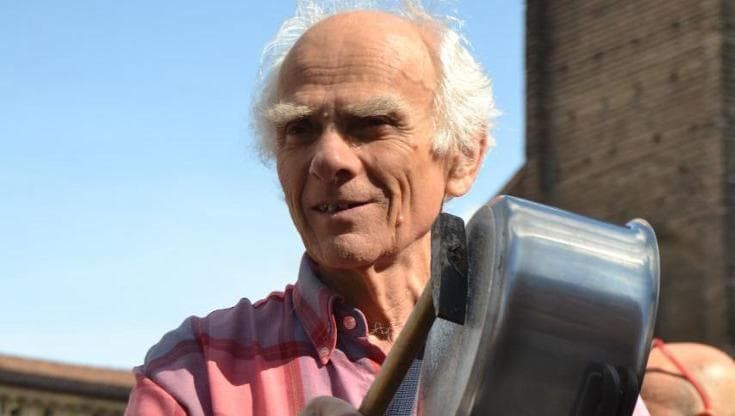 "Il nostro Dante Regazzi, militante tenace e generoso che si commuoveva davanti alle querce”
