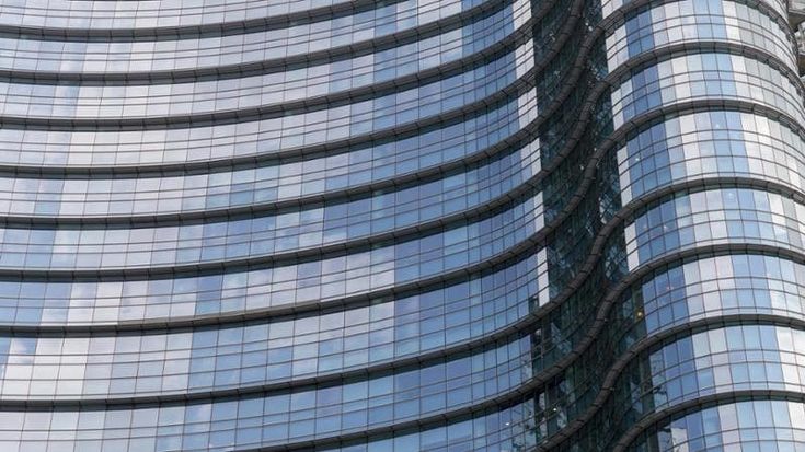 Vacanti (Unicredit): "Servono semplicità e diversificazione"