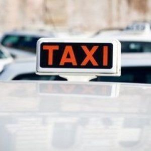 Taxi Firenze, tra i vincitori del bando anche 11 disoccupati