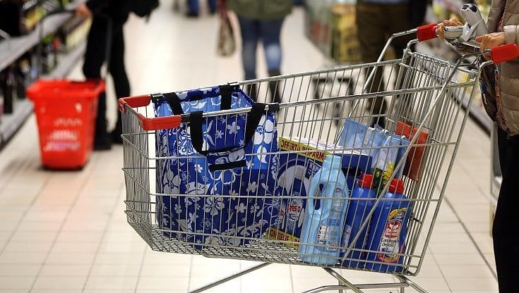 Inflazione alle stelle e salari impoveriti: ritorna il fiscal drag. Ecco come funziona