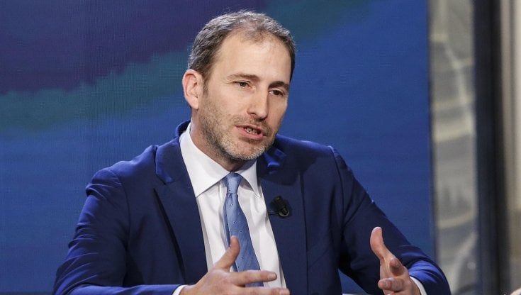 Rousseau, Casaleggio pronto a navigare "Controvento": gelo dei parlamentari M5s. Le mosse di Conte e Grillo per arginarlo 