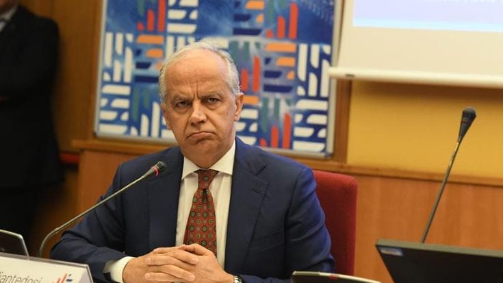 Piantedosi respinto accusa la Ue: “Eccesso di zelo dei funzionari”