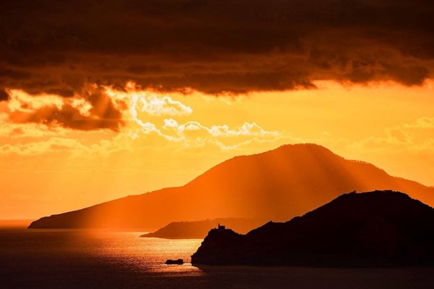 Da Capo Miseno a Ischia: lo spettacolo del tramonto con vista sul golfo di Napoli