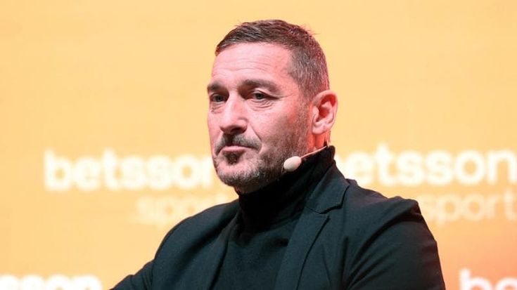 Totti, più vicino il ritorno alla Roma: “Stiamo discutendo dei dettagli”
