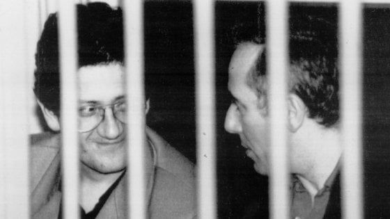 Uno Bianca, imbrattato manifesto in memoria di un poliziotto ucciso a Rimini