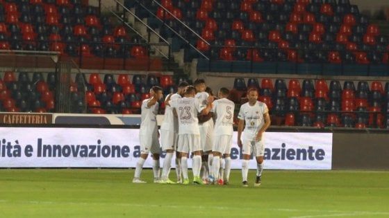 Serie B, il Trapani beffato nel finale dal Cosenza: occasione perduta per agganciare la salvezza