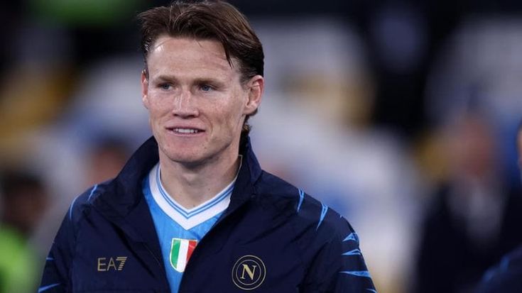 Napoli, rifinitura pre Benfica: McTominay in campo, nessun recuperato tra gli infortunati