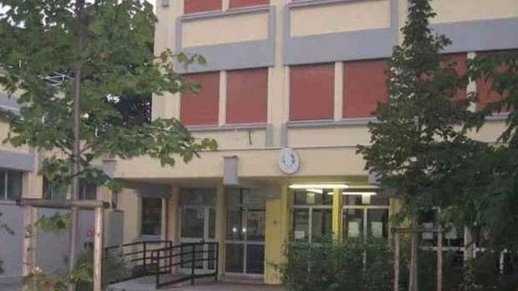Scuole al freddo al rientro dalle vacanze: restano a casa bambini e ragazzi di via Cesalpino