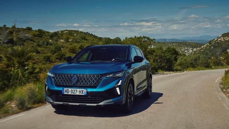 Renault Austral, look rinnovato ed efficienza ibrida. Come va
