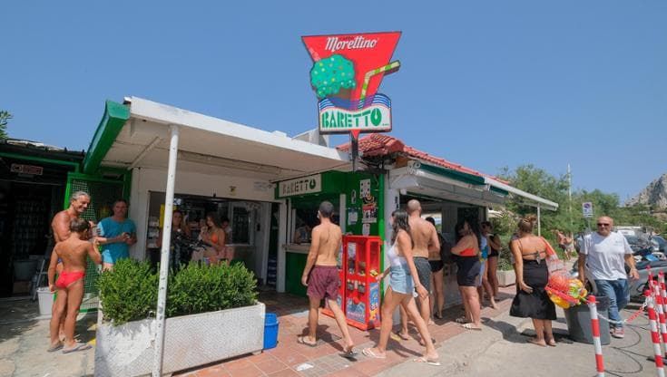 Dalle “capanne” al Chiosco, la caduta dei miti da amarcord