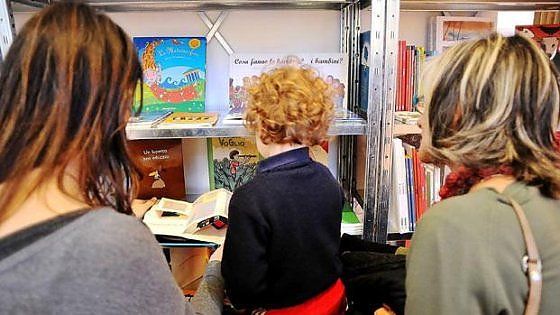 Torino, sì dei giudici a due stepchild adoption: "Bambini sereni, sono già famiglie di fatto"