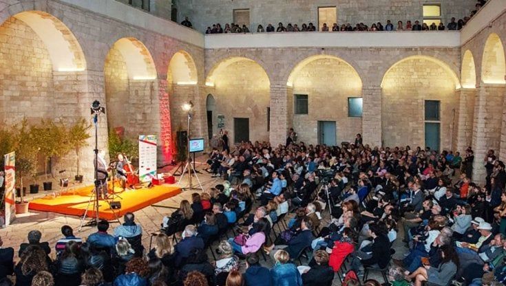 Tornano i Dialoghi di Trani nel segno della sostenibilità, con un omaggio al pensiero di meridiano di Franco Cassano