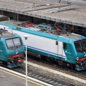 Treni al rallentatore per 5 ore sulla Torino-Milano a causa di un furto di rame