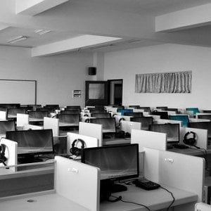 Coronavirus, occhio alle truffe telefoniche. "I call center devono rispettare le regole"