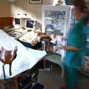 Cala il numero degli aborti in Italia, merito anche della pillola dei 5 giorni dopo