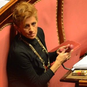 La vedova nera Pelino: "Berlusconi pu&ograve; dare<br /> ancora tanto"