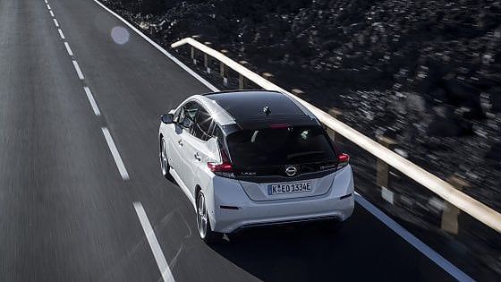 Boom di auto elettriche in Italia: in un anno i veicoli in circolazione sono aumentati del 31%