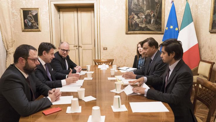 Ilva, Mittal adesso tratta. Conte: “Un nuovo piano”