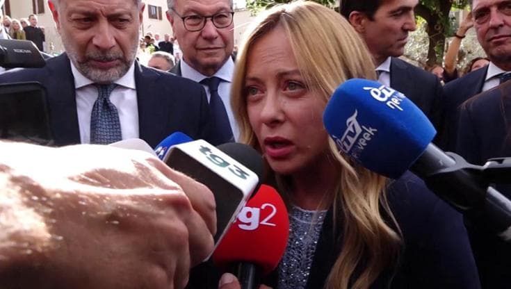 Legge elettorale, Meloni: "Dibattiti surreali su data del voto. Signori, manca ancora un anno!"