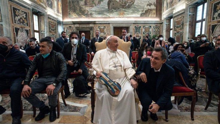 Il Papa riceve i volontari della 'Casa dello spirito e delle Arti': "Siete semi di speranza"