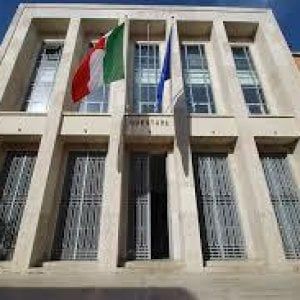 Sabaudia, B&B di lusso trasformati in alcove per la prostituzione: due arresti