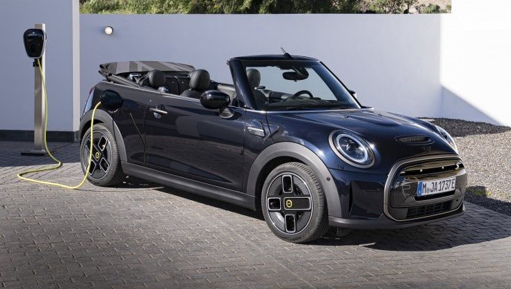 Sorpresa Mini, la prima cabrio al mondo completamente elettrica