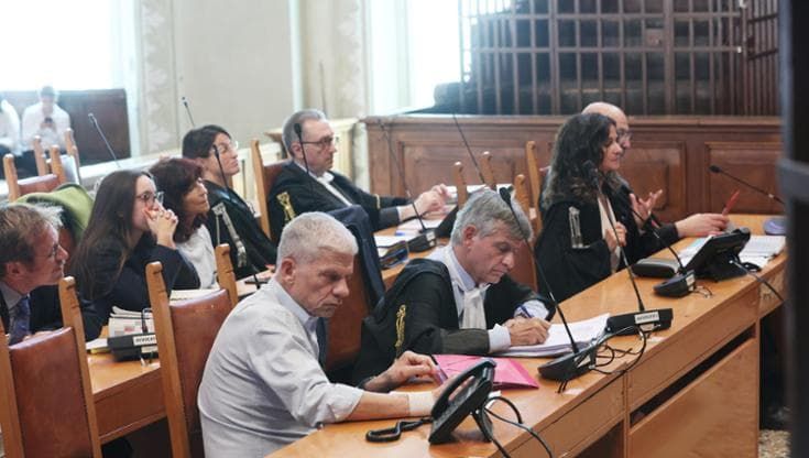 Processo Amato, la difesa: “Non ci sono prove dirette contro di lui”