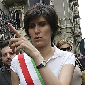 Il Pd torinese non vuole la sindaca Appendino? Alla festa la invitano i compagni di Milano