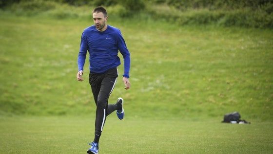 Il falso mito della solitudine del maratoneta: ecco perché nessun runner è mai solo