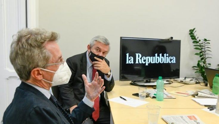 Il sindaco di Napoli a Repubblica: "Scuole, verde e trasporti per una città normale"