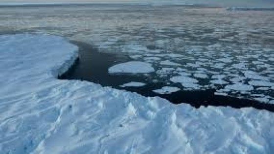 Allarme ghiacci in Groelandia: scioglimento senza precedenti