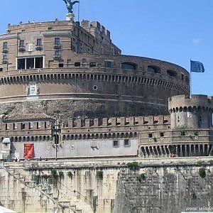 Turismo in ripresa nel 2015 grazie agli italiani