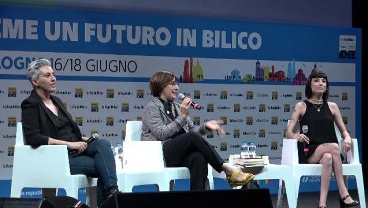 Giorgia Soleri e Cathy La Torre a Repubblica delle Idee: "Vogliamo nuove leggi per tutti i diritti. E le vogliamo subito" 