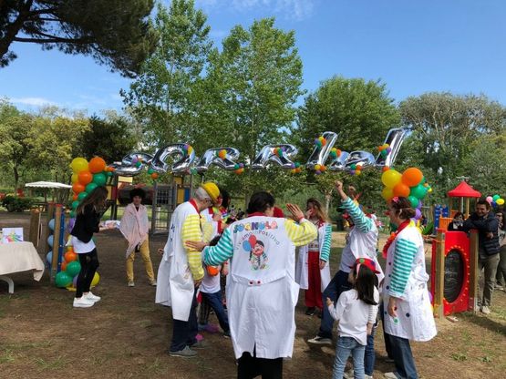 Donano un parco giochi ai bambini ammalati, il regalo di una coppia di palermitani all'ospedale di Pisa in ricordo del figlio