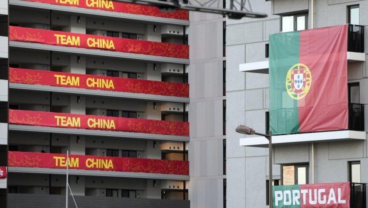Tokyo e l'imbarazzo dei 5 cerchi olimpici per il Covid: i grandi sponsor mollano i Giochi