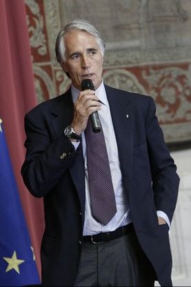 Soldi in pi&ugrave; al calcio?<br />Malag&ograve;: "No nel 2015"