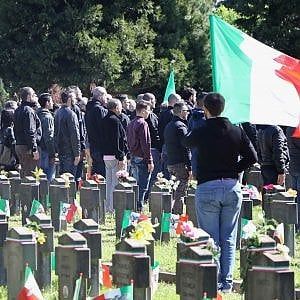 Parata nera a Milano: Lealtà e Azione contro Sala e Anpi