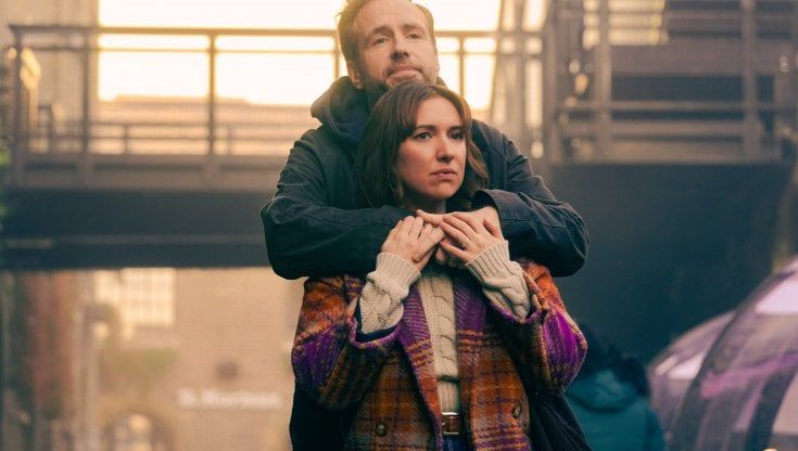 'Trying', due cuori e un'adozione: "L'amore supera ogni avversità"