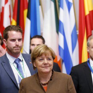 Michael Stuermer: "Italia drogata di inflazione, ma Angela rischia"