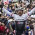 Ciclismo, Strade Bianche: tris di Cancellara sullo sterrato toscano