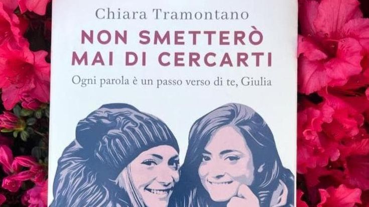 Giulia Tramontano, la sorella Chiara e il libro di memorie: “Non accetto la vita senza di te”
