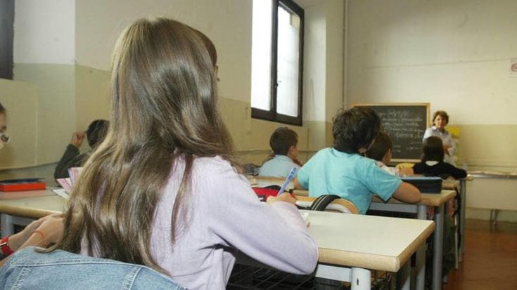 Scuola, supplenze brevi: ancora ritardi nei pagamenti. E i precari restano senza stipendio