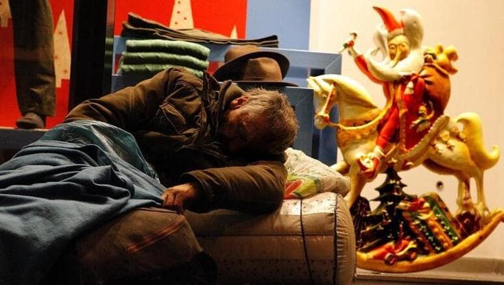 Scatta il piano inverno, nasce la rete dei rifugi caldi e raddoppiano i posti letto