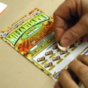 Terracina, bracciante agricolo vince 500mila euro con un biglietto da cinque