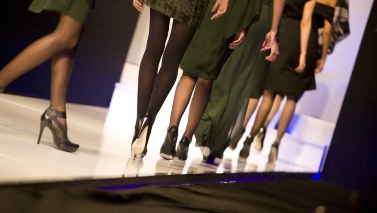 Moda, rimbalzo nel 2021: il giro d'affari dei grandi gruppi aumenta del 32%. Al primo posto per ricavi c'è LVMH