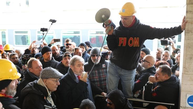 Ex Ilva, i 15 milioni sospesi e il piano B, i nodi da sciogliere oggi al ministero