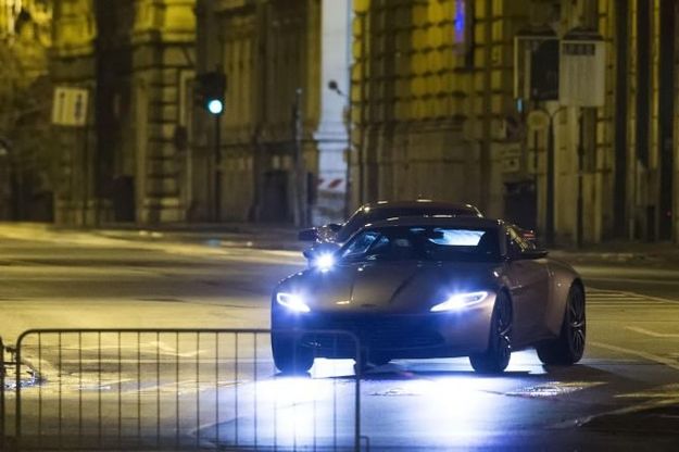 007, riprese nella notte e Roma si trasforma in una pista